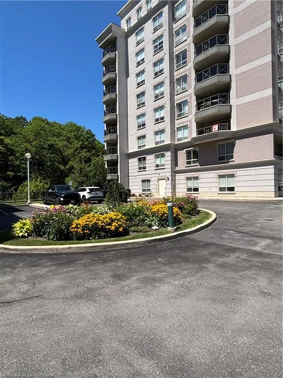 4000 Creekside Drive, #203