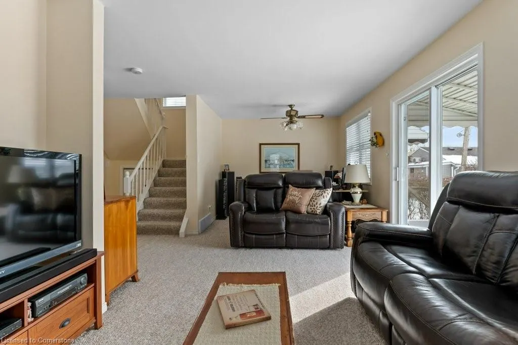 1 Tupper Boulevard