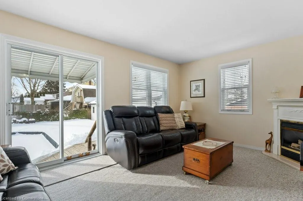 1 Tupper Boulevard