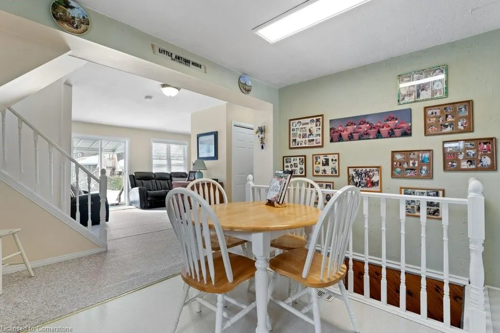 1 Tupper Boulevard