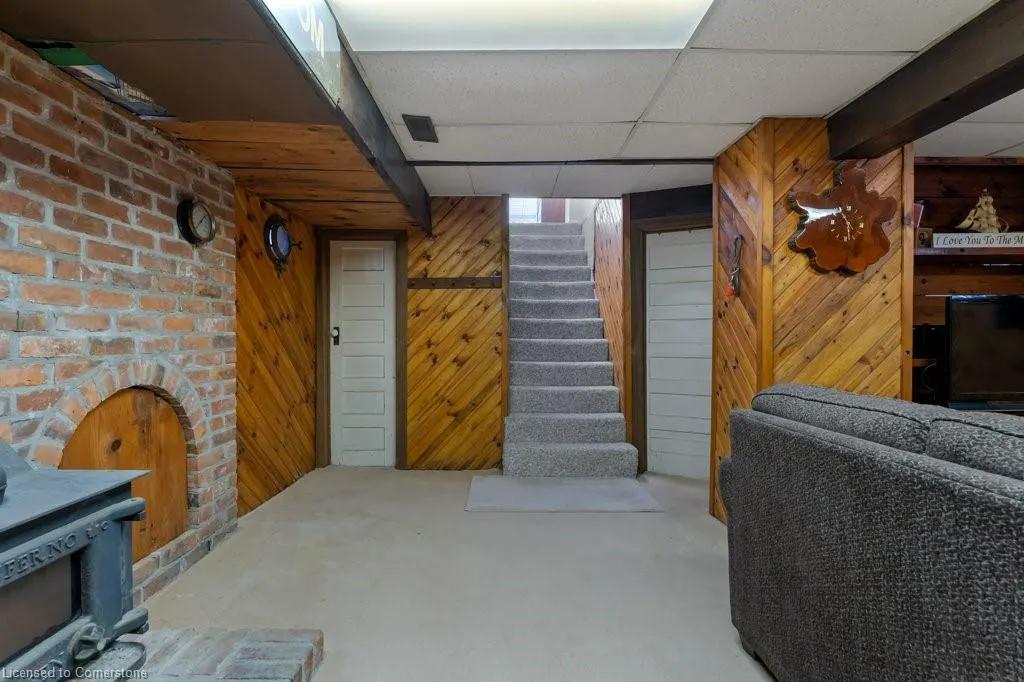 1 Tupper Boulevard
