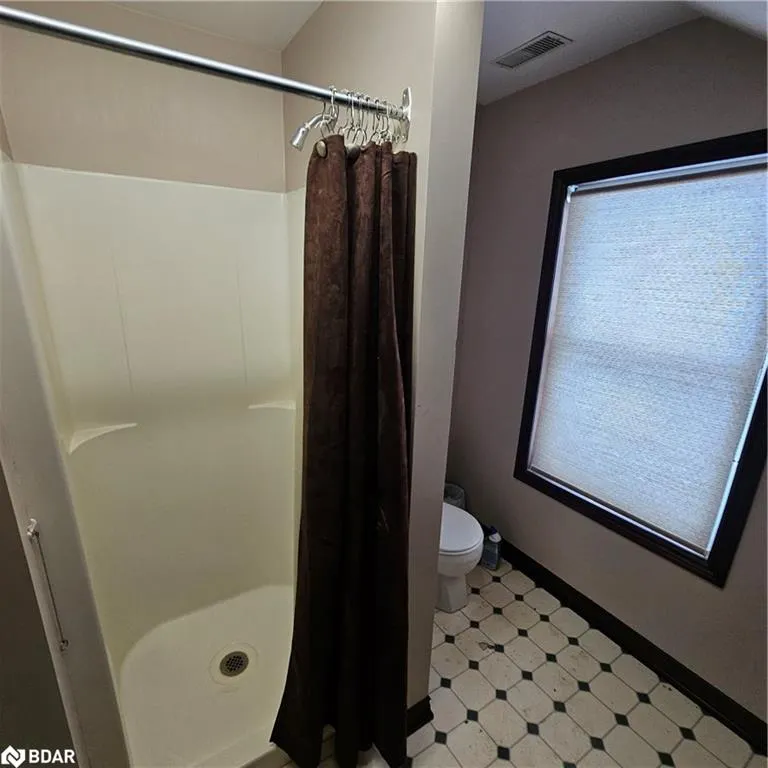 138 & 146 Mississaga Street W