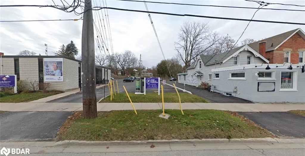 138 & 146 Mississaga Street W