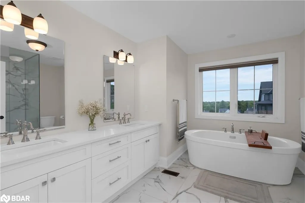 28 Thoroughbred Drive