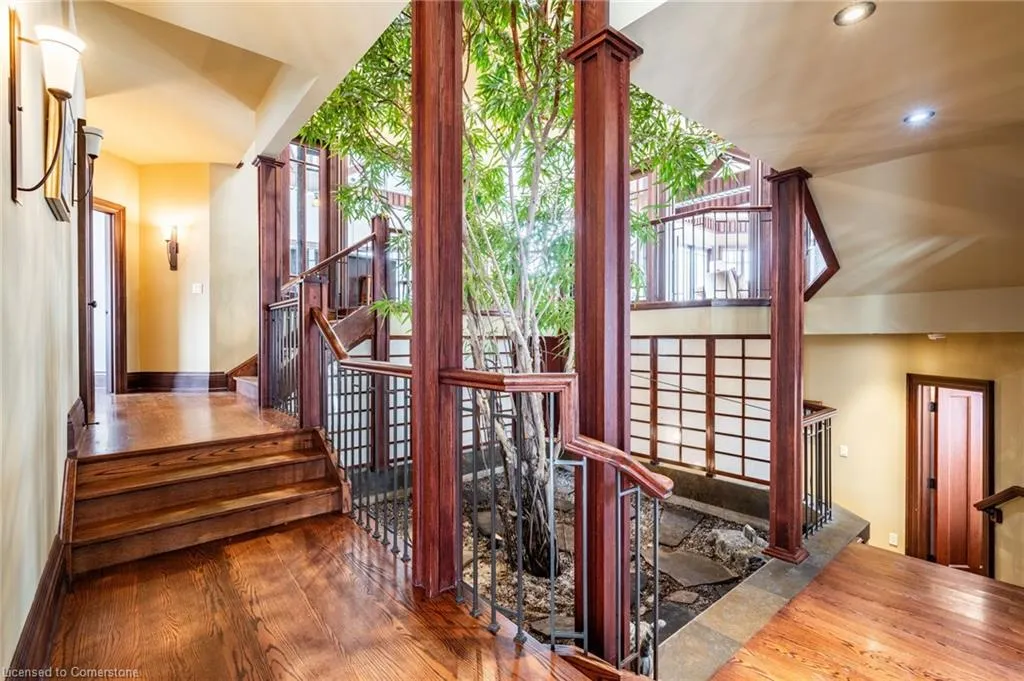 76 Oak Avenue