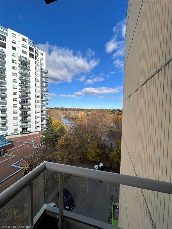 671 Woolwich Street, #602