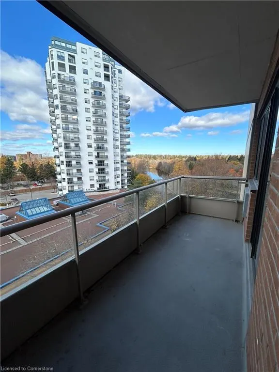 671 Woolwich Street, #602