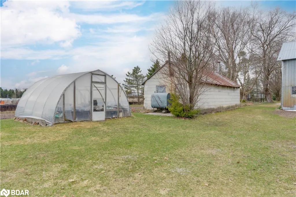 7089 5th Sideroad