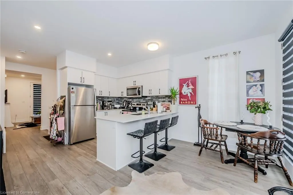 99 Roger Street, #11