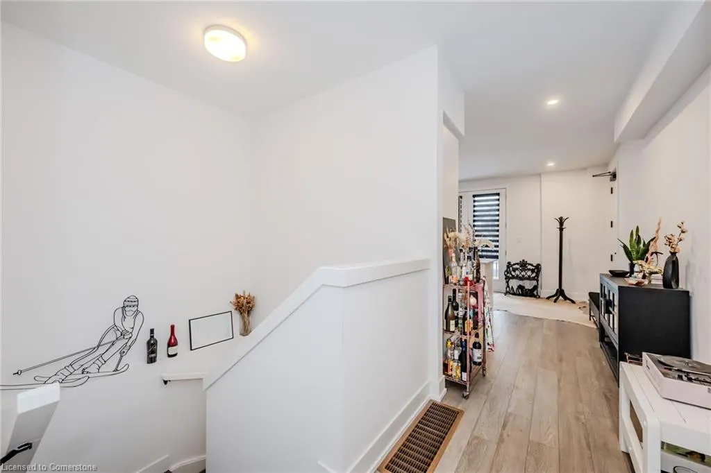 99 Roger Street, #11