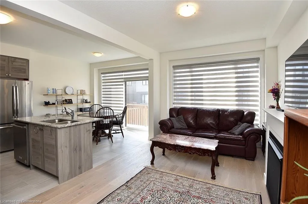 28 Fairey Crescent