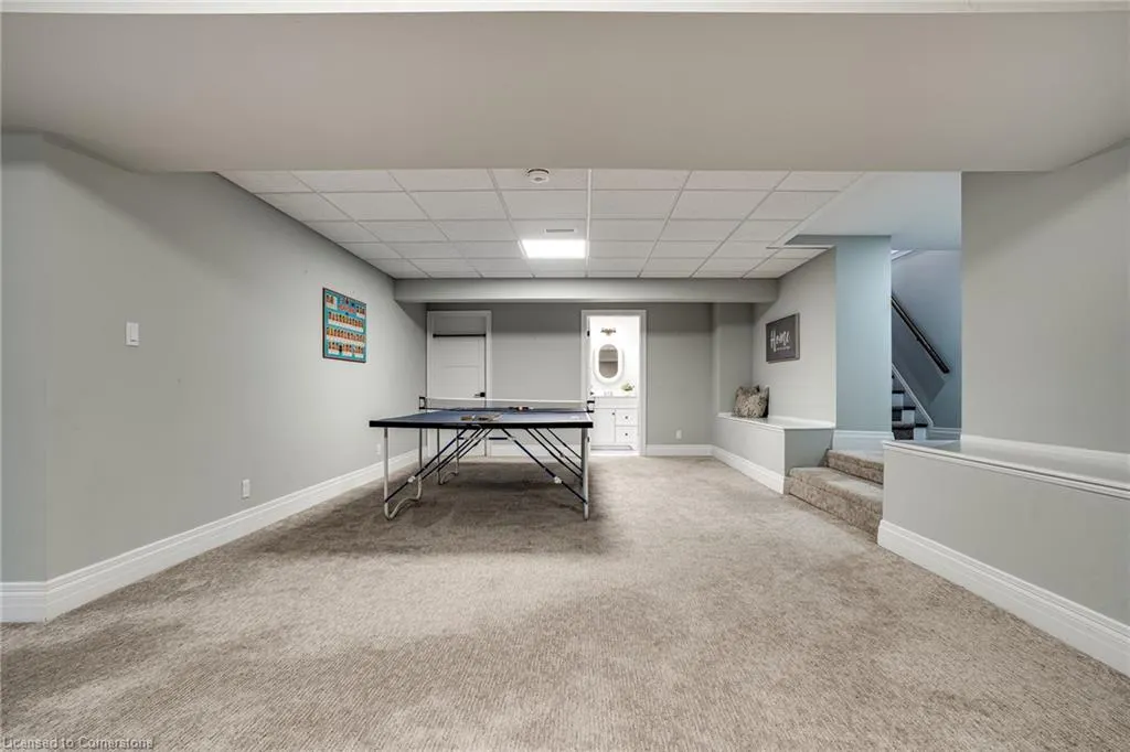 14 Sullivan's Lane
