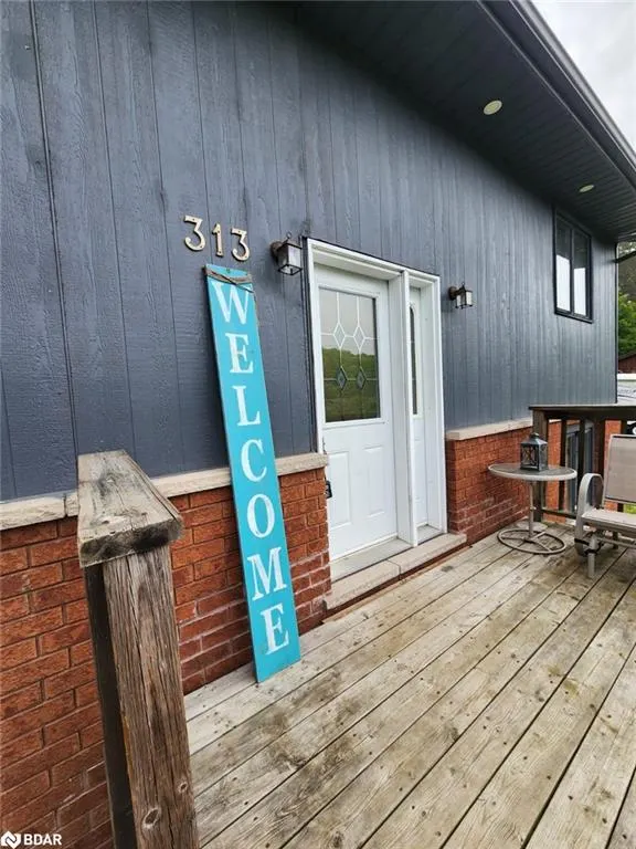 313 Syples Street