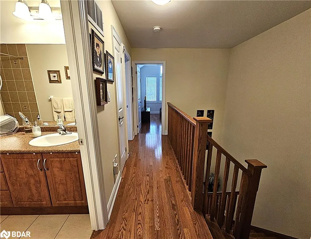 34 Savannah Crescent