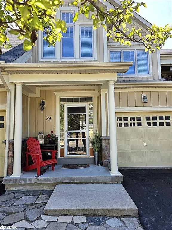 34 Savannah Crescent