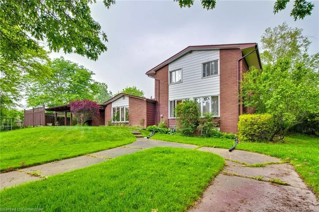 3546 Eton Crescent