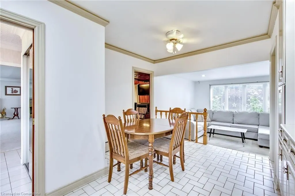 3546 Eton Crescent