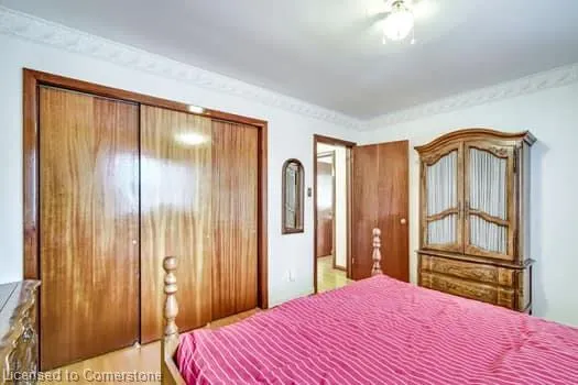 3546 Eton Crescent