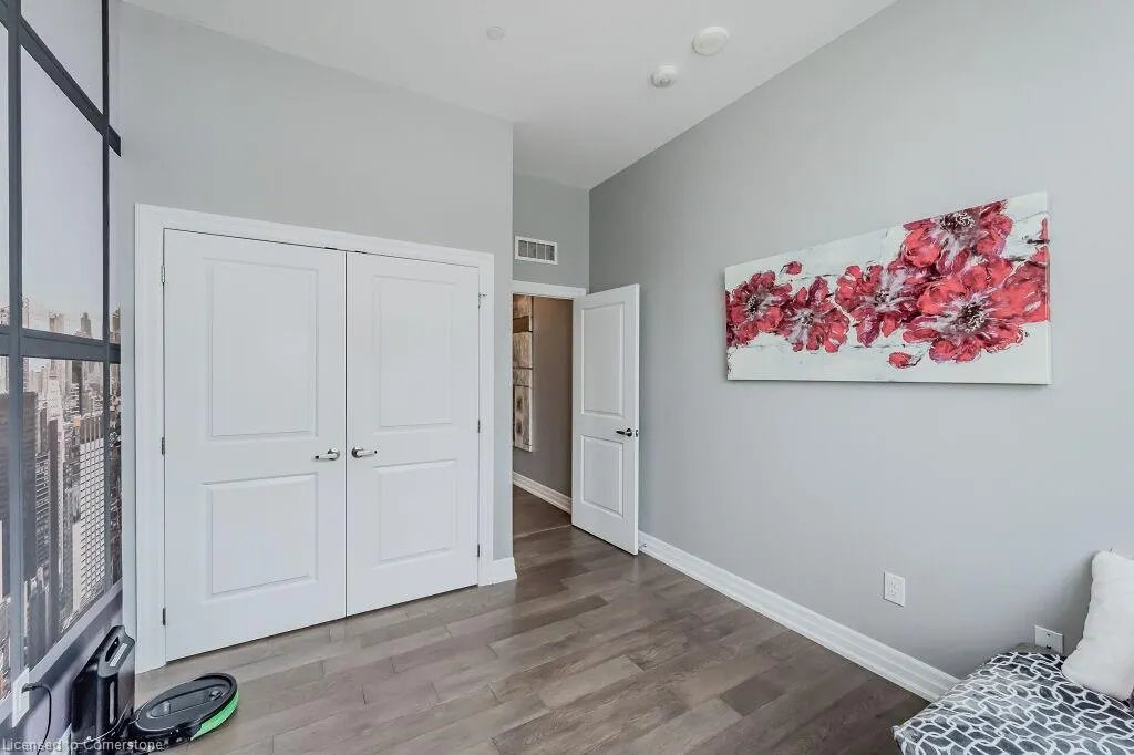 1878 Gordon Street, #203