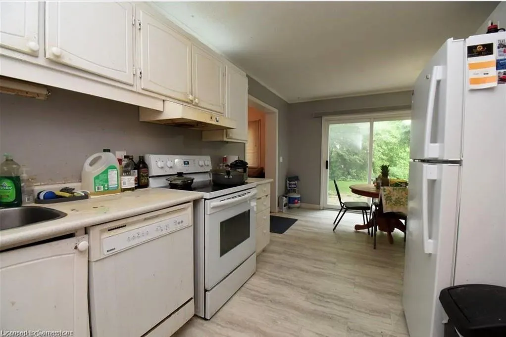 121 University Avenue, #2