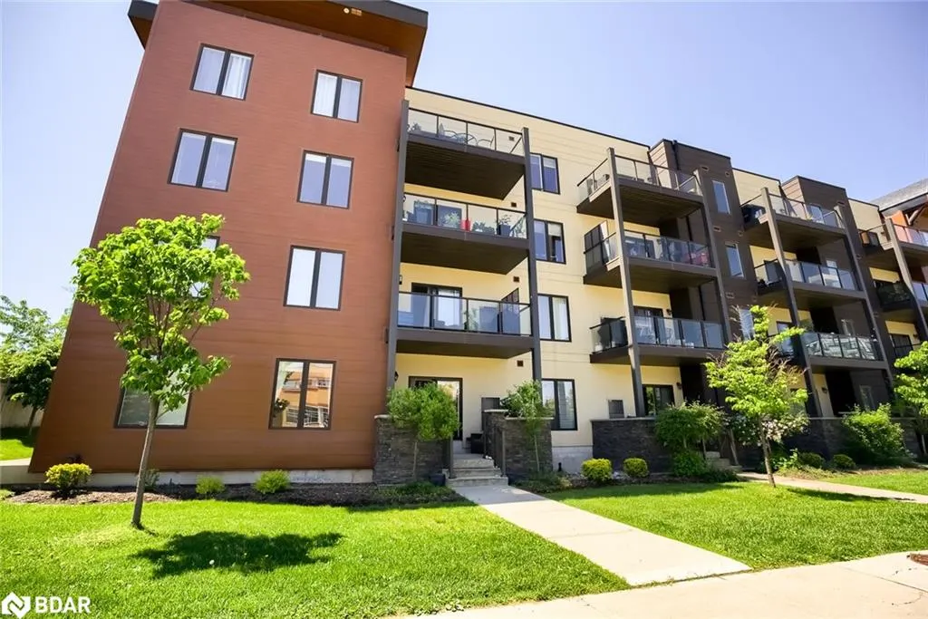 720 Yonge Street Street, #101