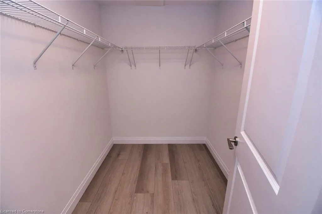 153 Wilson Street W, #306