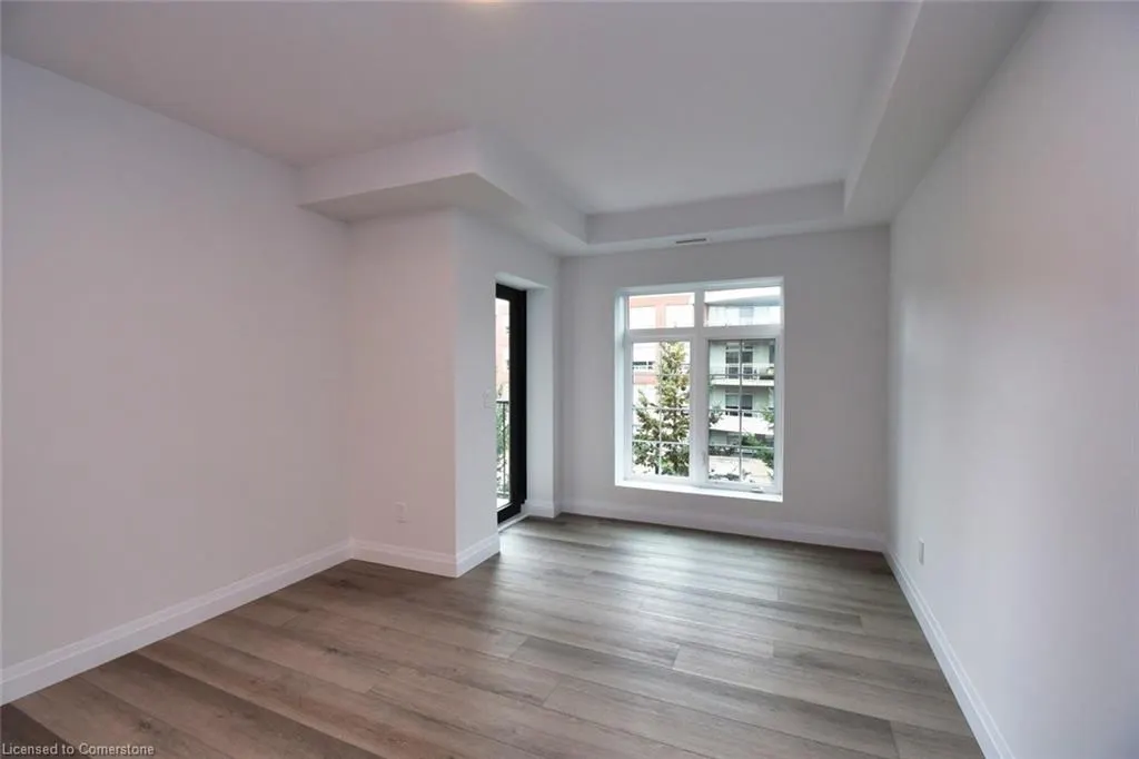 153 Wilson Street W, #306