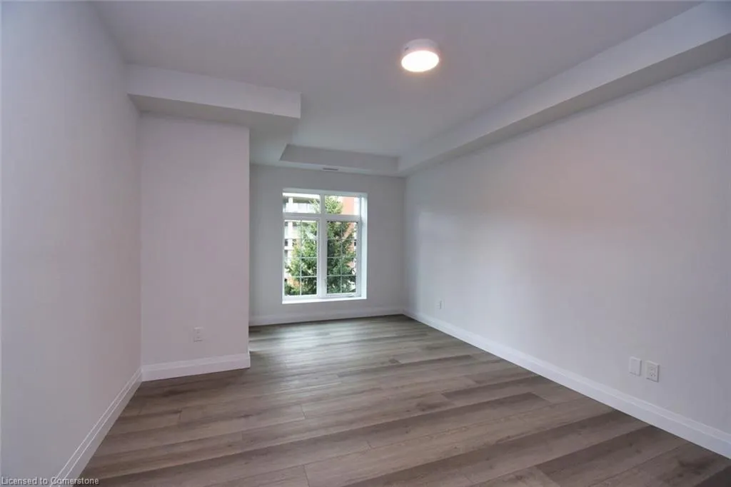 153 Wilson Street W, #306
