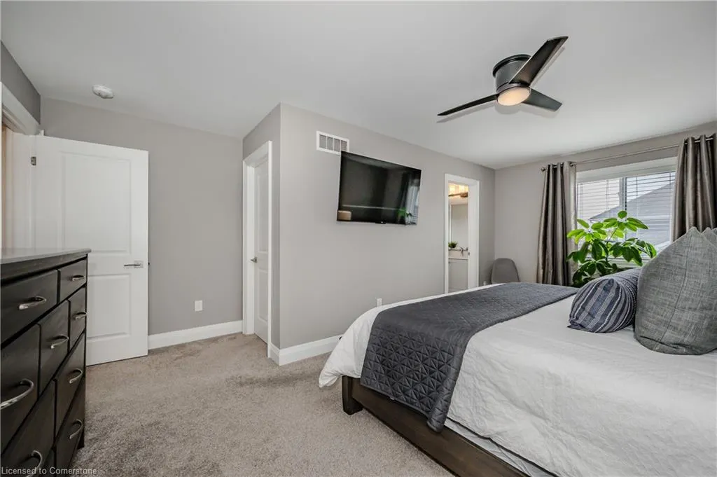 124 Woodberry Crescent