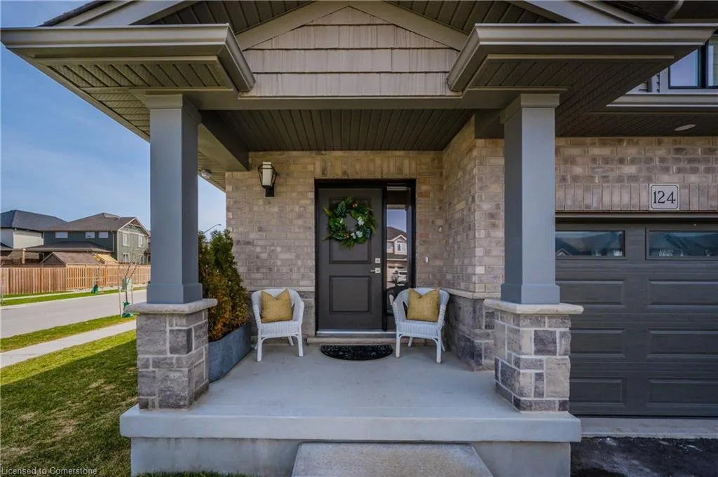 124 Woodberry Crescent