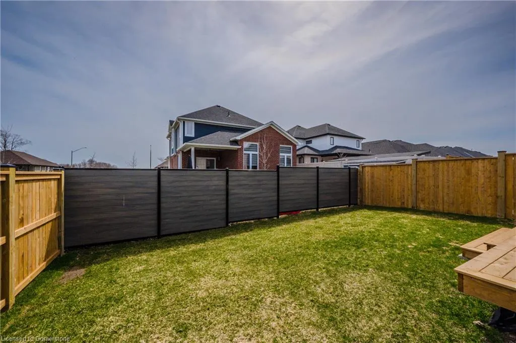 124 Woodberry Crescent
