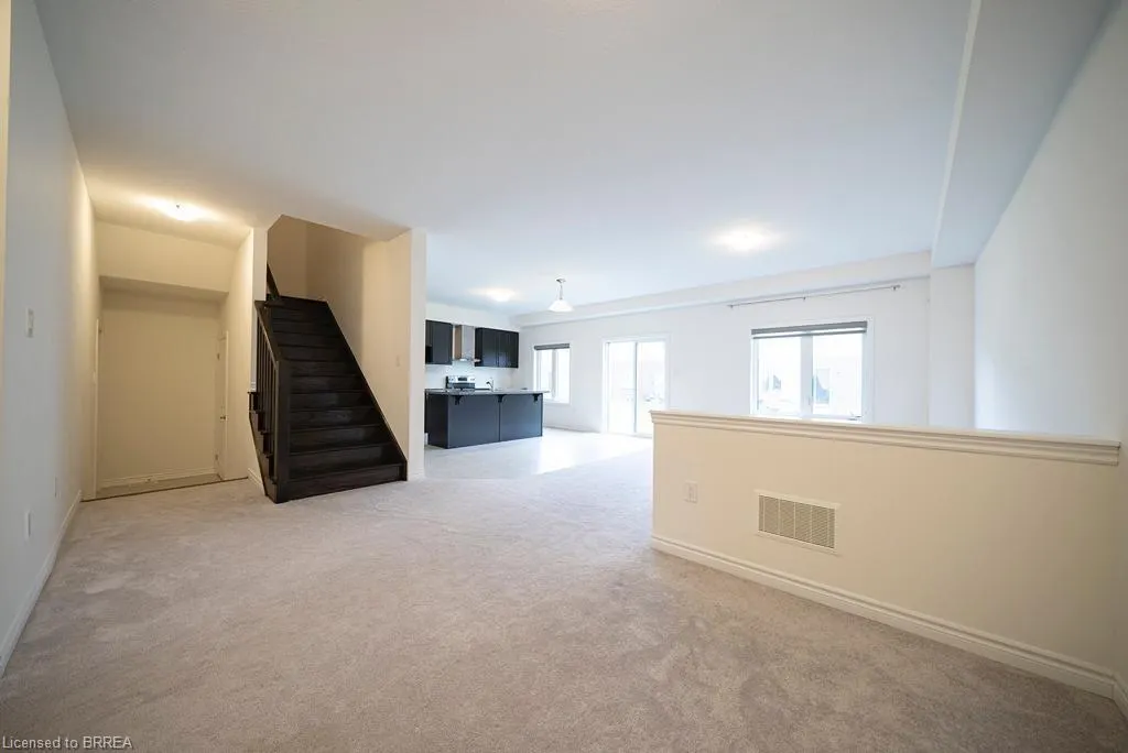 4 Rowley Street