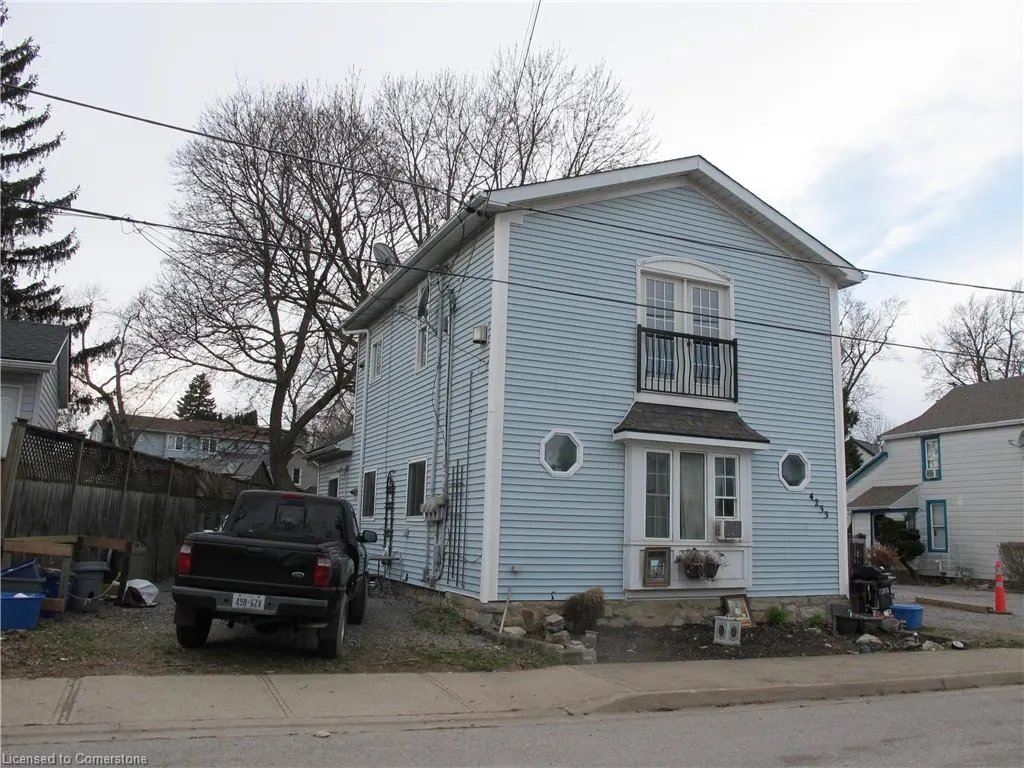 4233 May Avenue