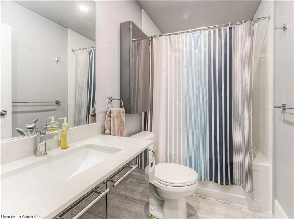 15 Prince Albert Boulevard, #210