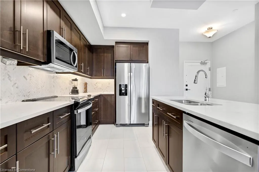 1880 Gordon Street, #1003