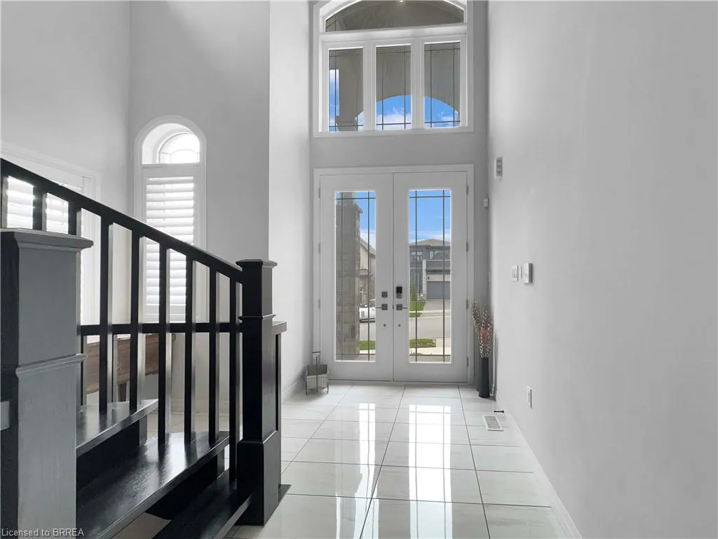 10 Vic Chambers Place