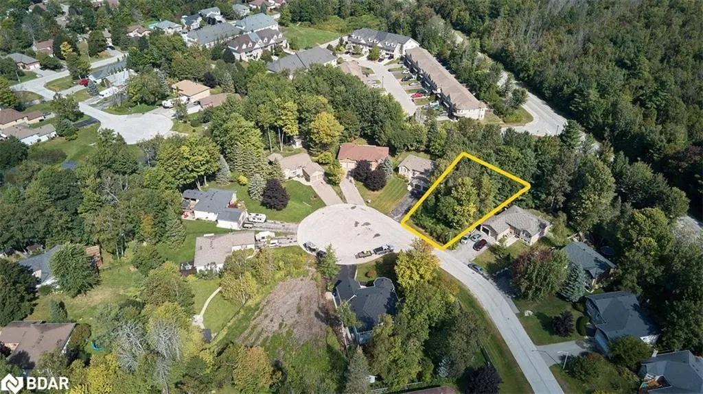 11 Deerrun Place