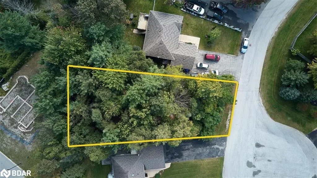 11 Deerrun Place