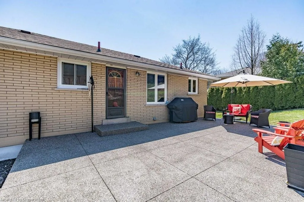 77 Hill Crest