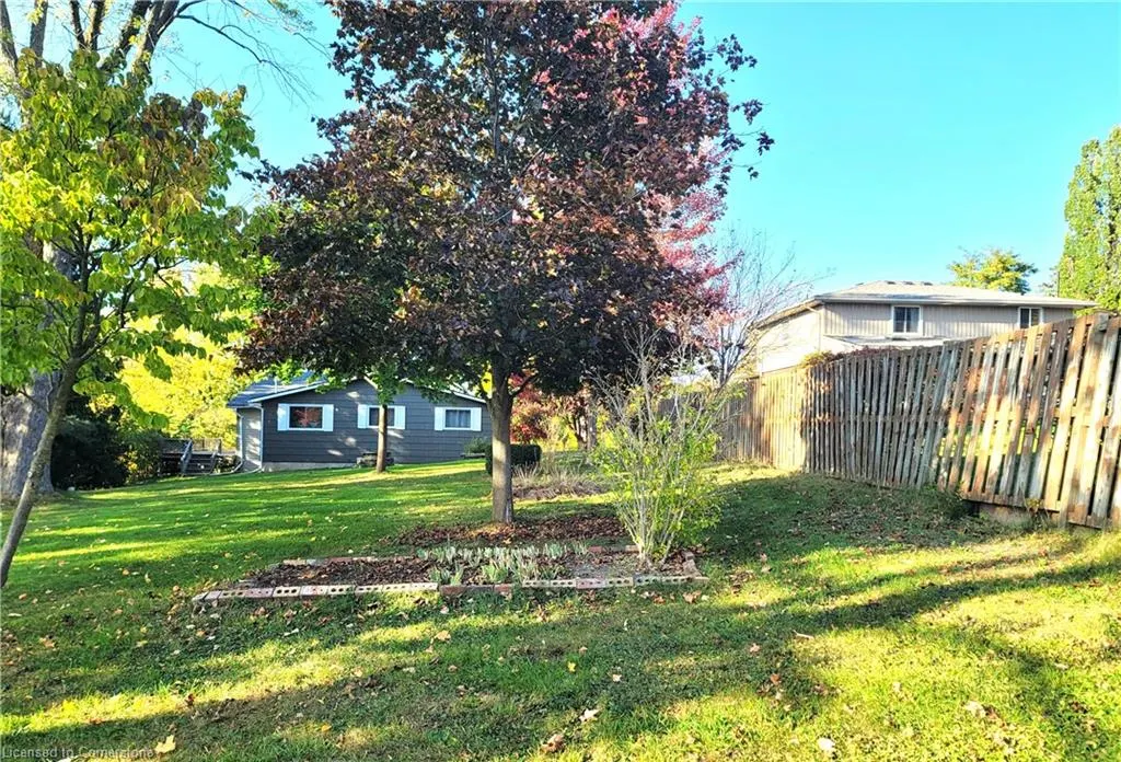 111 Riverbank Drive N