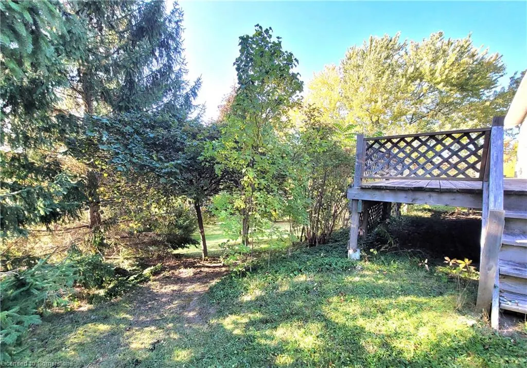 111 Riverbank Drive N