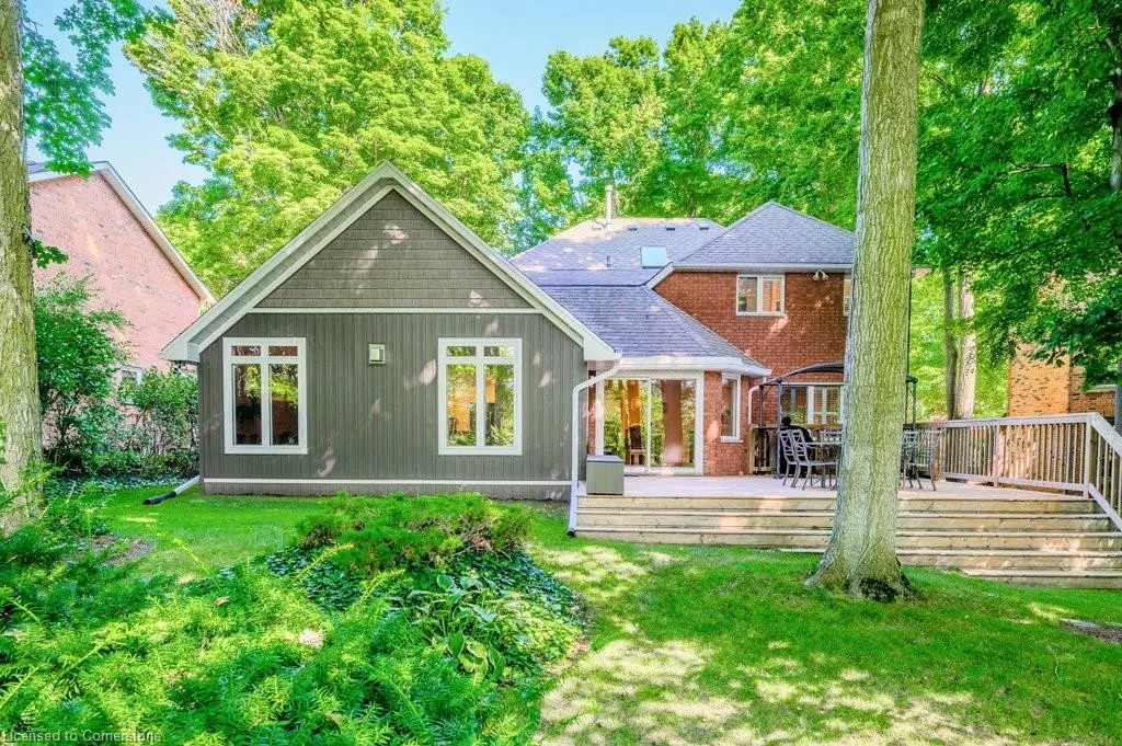 219 Corrie Crescent
