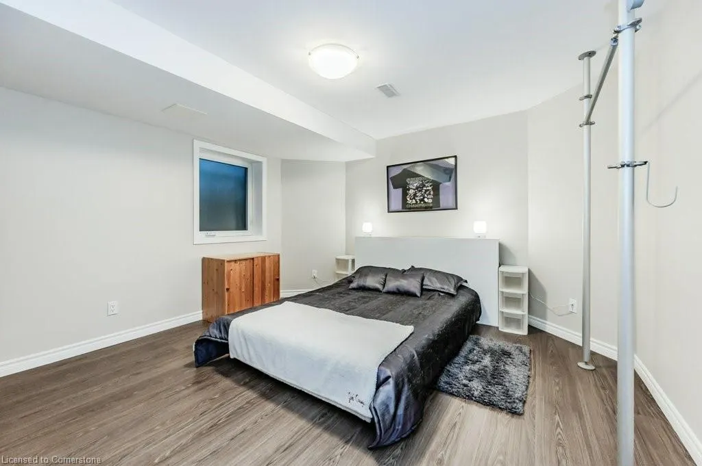 219 Corrie Crescent