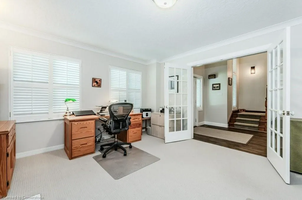219 Corrie Crescent