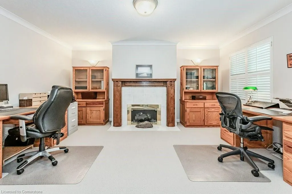 219 Corrie Crescent