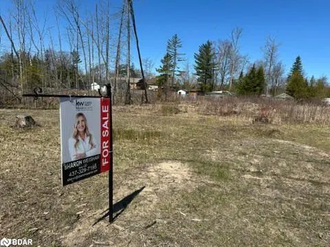 LOT 10 River Road W