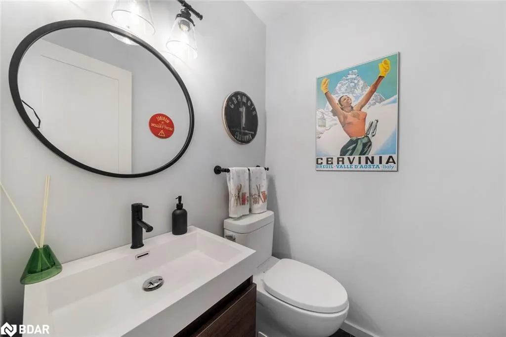 562 Oxbow Crescent, #2