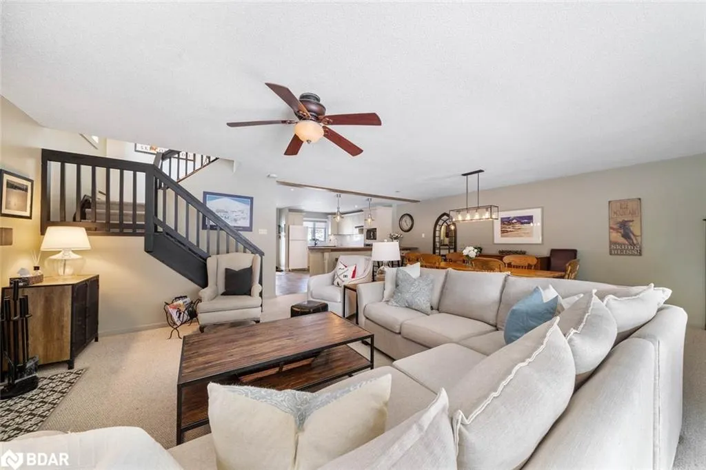 562 Oxbow Crescent, #2