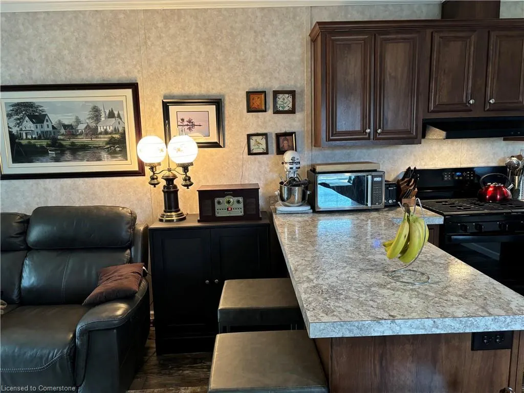 1085 10th Concession Road W, #91
