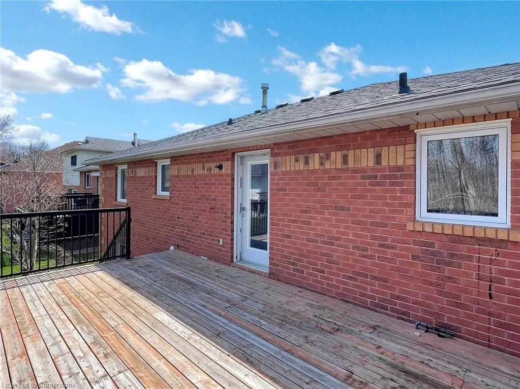 35 Innisbrook Drive